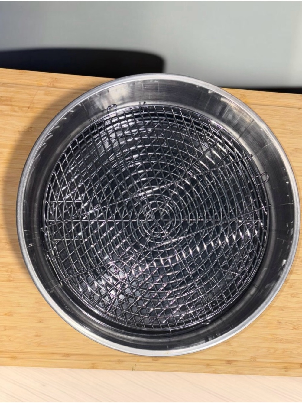 NuWave 20602 Oven Pro Plus with Stainless Steel Extender Ring MSRP $400 - Picture 5 of 13